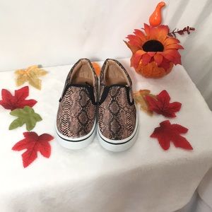 Pink Label girls pink/tan, black & white faux snakeskin slip on sneakers size 12
